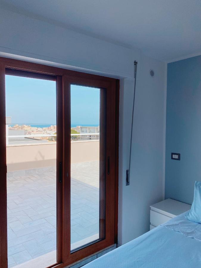Terrazza Delle Rose Apartment Nettuno Exterior photo