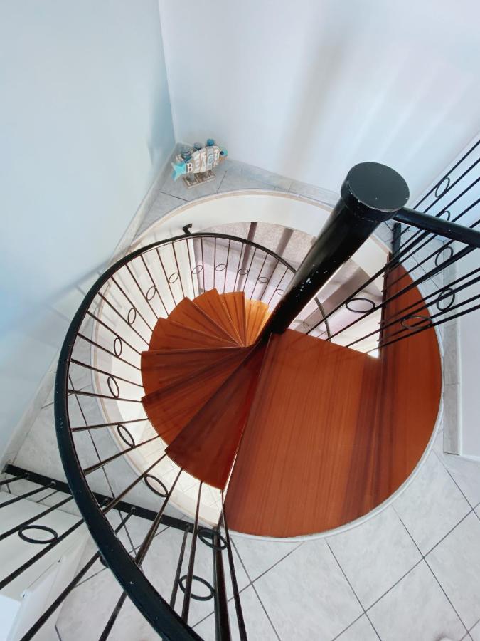 Terrazza Delle Rose Apartment Nettuno Exterior photo